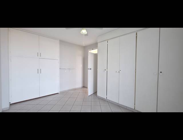 1.5 BEDROOM APARTMENT TO LET IN MORNINGSIDE